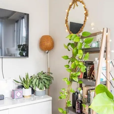 Cozy-glam City 2bed Weekly Mthly Offers! بريستول